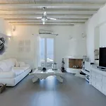 Pergisos Mykonos *