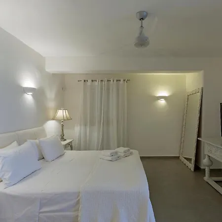 Pergisos Mykonos Villa *